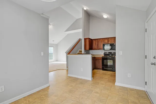 $1,995 | 306 Huntington Court, Hanahan, SC 29410