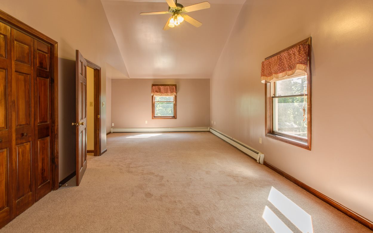 17 Plower Road Pelham, NH 03076 - Photo 23 of 31 Gallery Image 23