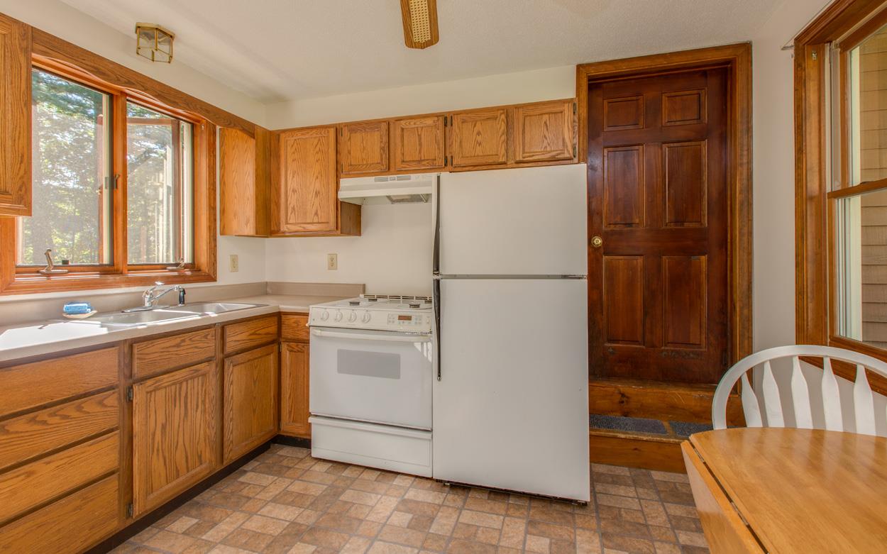 17 Plower Road Pelham, NH 03076 - Photo 25 of 31 Gallery Image 25