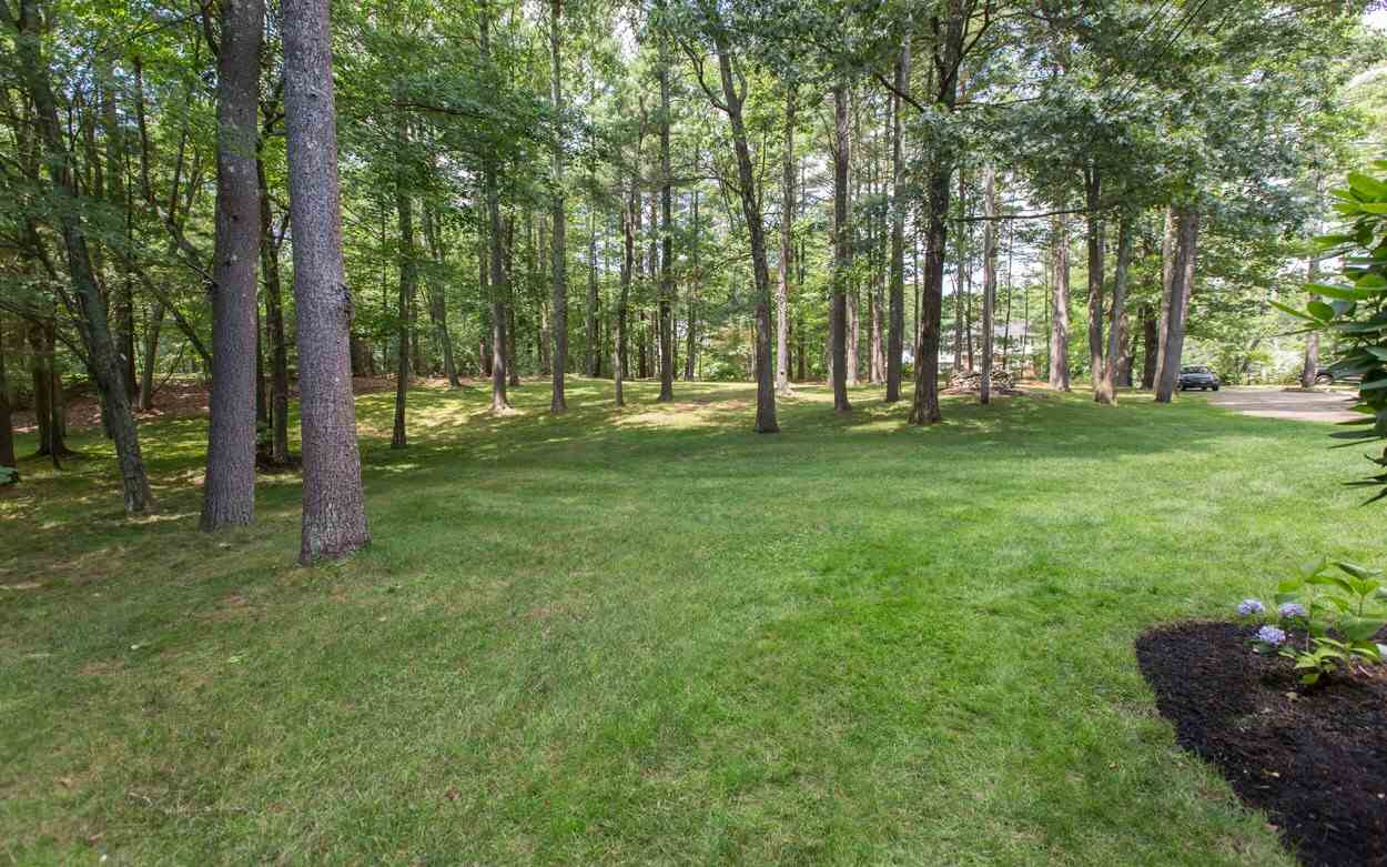 17 Plower Road Pelham, NH 03076 - Photo 6 of 31 Gallery Image 6
