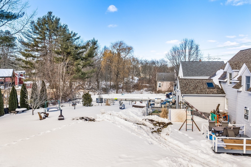 4-6 Beech Street Bellingham, MA 02019 - Photo 8 of 9