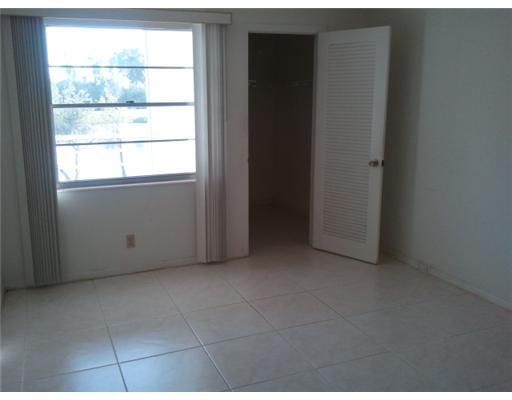 2041 Hythe A, Unit 2041 Boca Raton, FL 33434 - Photo 6 of 9 Additional Photo