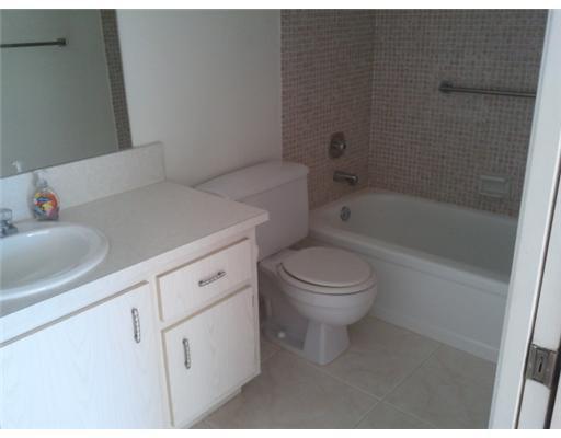 2041 Hythe A, Unit 2041 Boca Raton, FL 33434 - Photo 8 of 9 Additional Photo