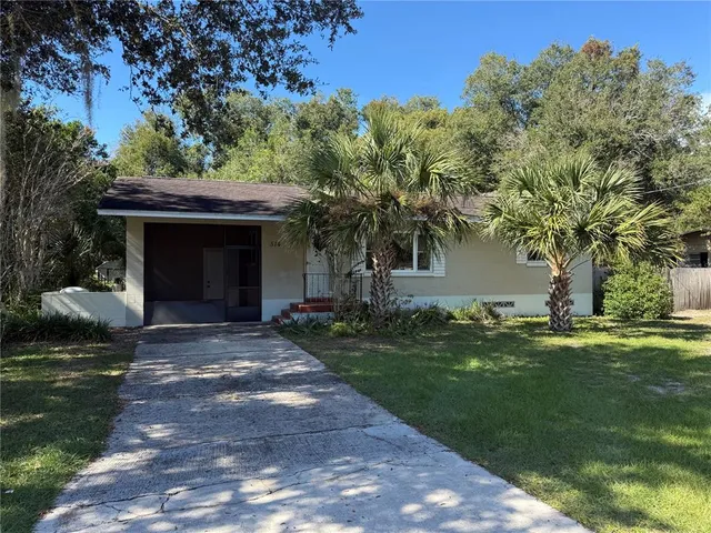 $1,700 | 514 Land-O-Lakes Court, Deland, FL 32724