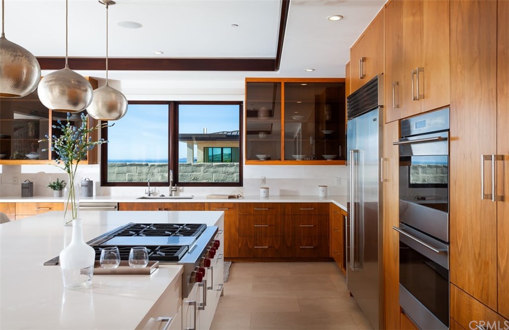 3 Oceanfront Lane Dana Point, CA 92629 - Photo 12 of 59