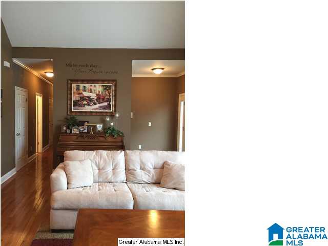 84 Hickory Hill Road Hayden, AL 35079 - Photo 4 of 29