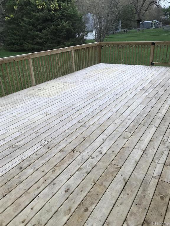 2112 Raby Road Haslett, MI 48840 - Photo 29 of 39