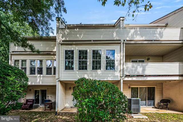 $2,750 | 358 New Market Court, Chesterbrook, PA 19087