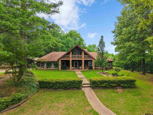 $599,000 | 225 Private Road 3084, Gilmer, TX 75644