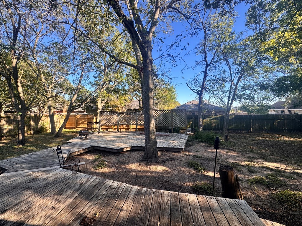 1204 Bayou Woods Drive College Station, TX 77840 - Photo 2 of 14