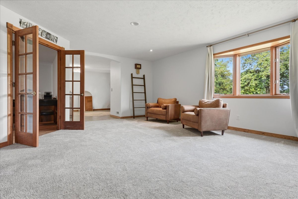 311 Gerrard Street Chenoa, IL 61726 - Photo 5 of 71