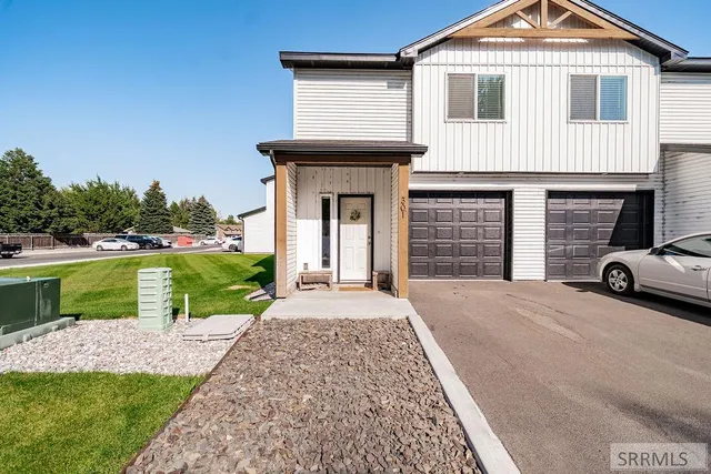 $279,900 | 380 South 3rd West, Unit 301, Rigby, ID 83442