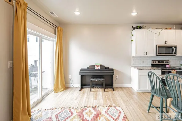 $279,900 | 380 South 3rd West, Unit 301, Rigby, ID 83442