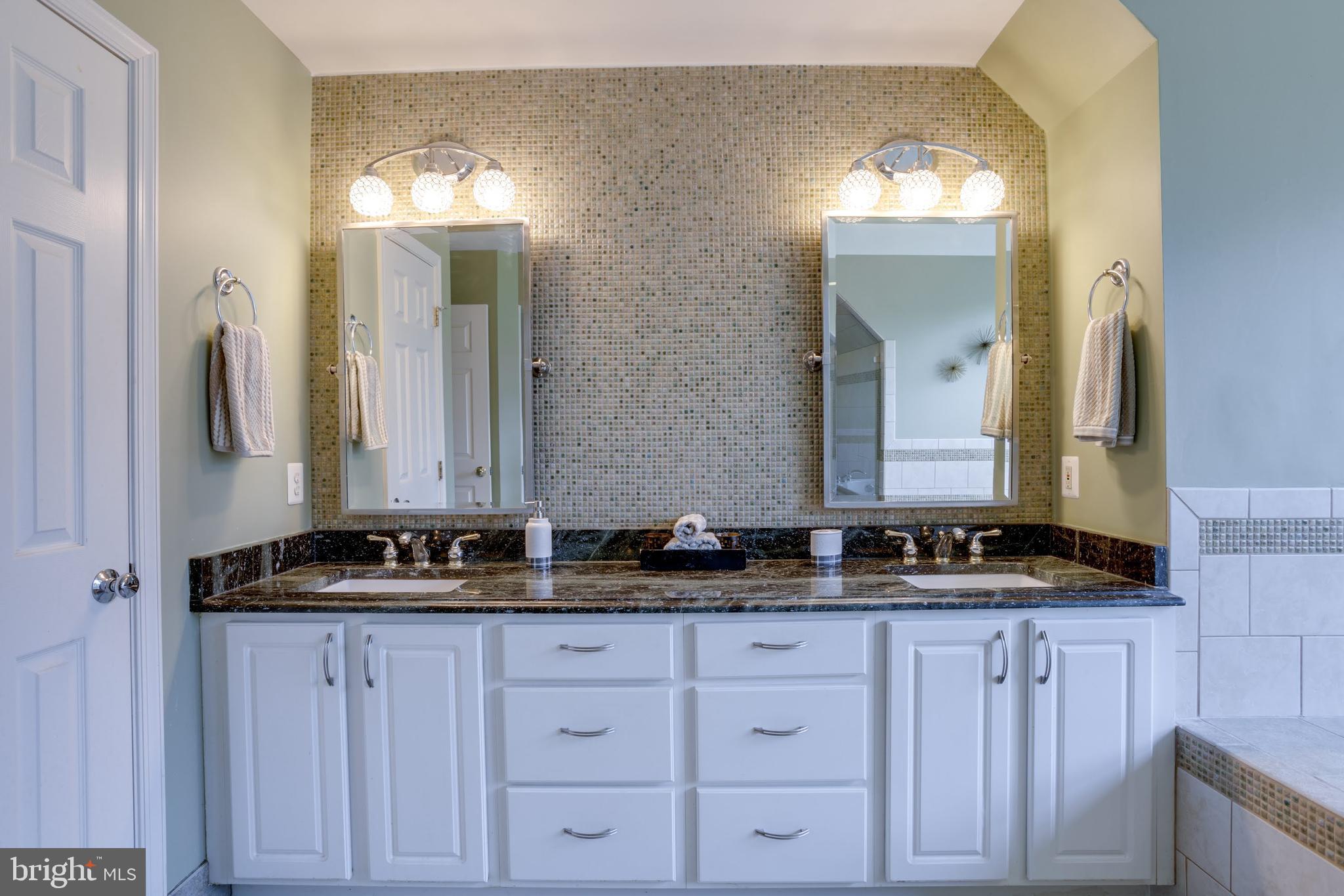 5193 Ox Road Fairfax, VA 22032 - Photo 35 of 63