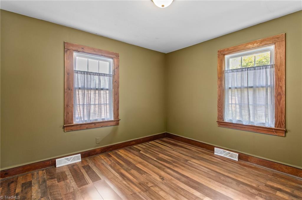 9011 Cook Farm Road Belews Creek, NC 27009 - Photo 21 of 43 Second Bedroom