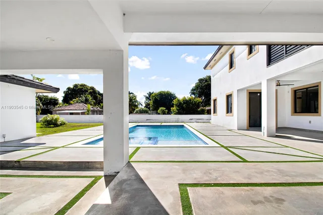 $3,999,000 | 12890 Northwest 2nd Street, Miami, FL 33182