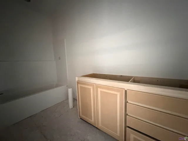 $501,549 | 150 Lake Hudson Circle, Thibodaux, LA 70301