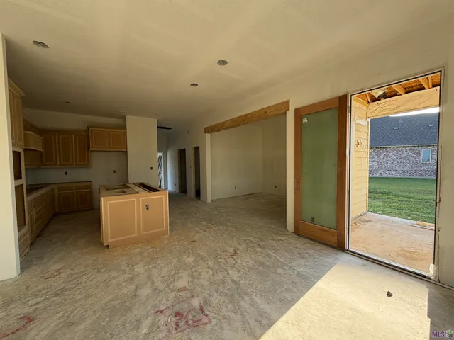 $501,549 | 150 Lake Hudson Circle, Thibodaux, LA 70301