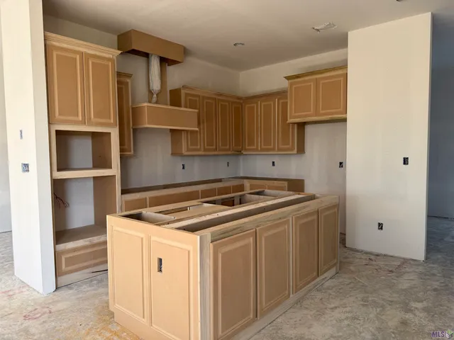 $501,549 | 150 Lake Hudson Circle, Thibodaux, LA 70301