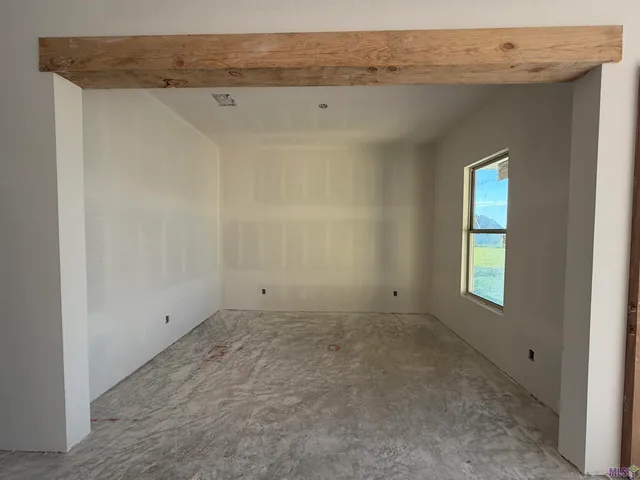 $501,549 | 150 Lake Hudson Circle, Thibodaux, LA 70301