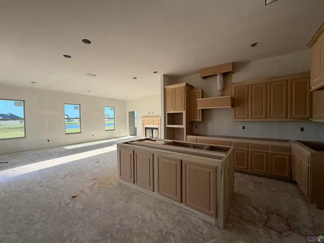 $501,549 | 150 Lake Hudson Circle, Thibodaux, LA 70301