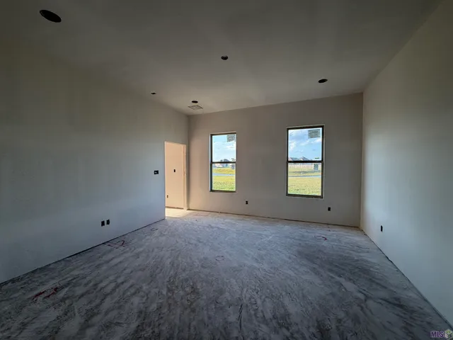 $501,549 | 150 Lake Hudson Circle, Thibodaux, LA 70301