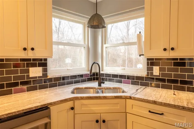 $395,000 | 2872 Fox Meadow Lane, Arnold, MO 63010