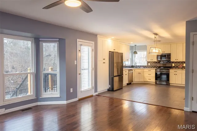 $395,000 | 2872 Fox Meadow Lane, Arnold, MO 63010