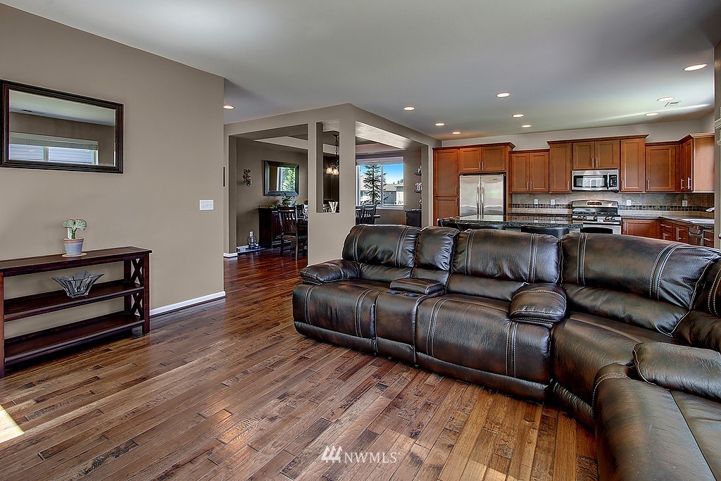 18503 36th Drive Southeast Bothell, WA 98012 - Photo 4 of 19