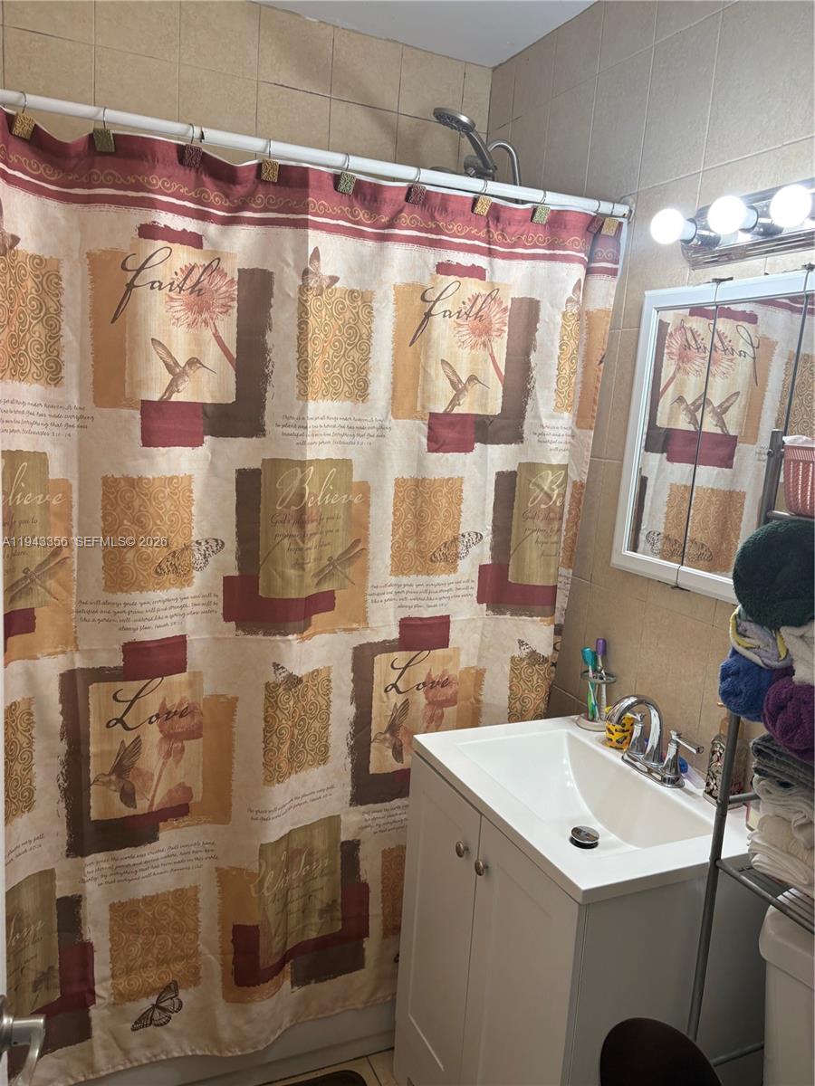 1748 Northwest 57th Street Miami, FL 33142 - Photo 14 of 31