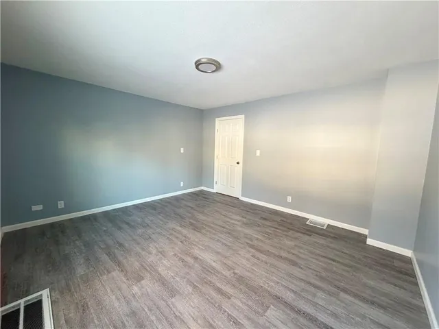 $285,000 | 506 North 3rd Street, Wathena, KS 66090