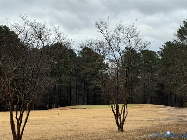 $334,900 | 369 Country Club Drive, Gasburg, VA 23887