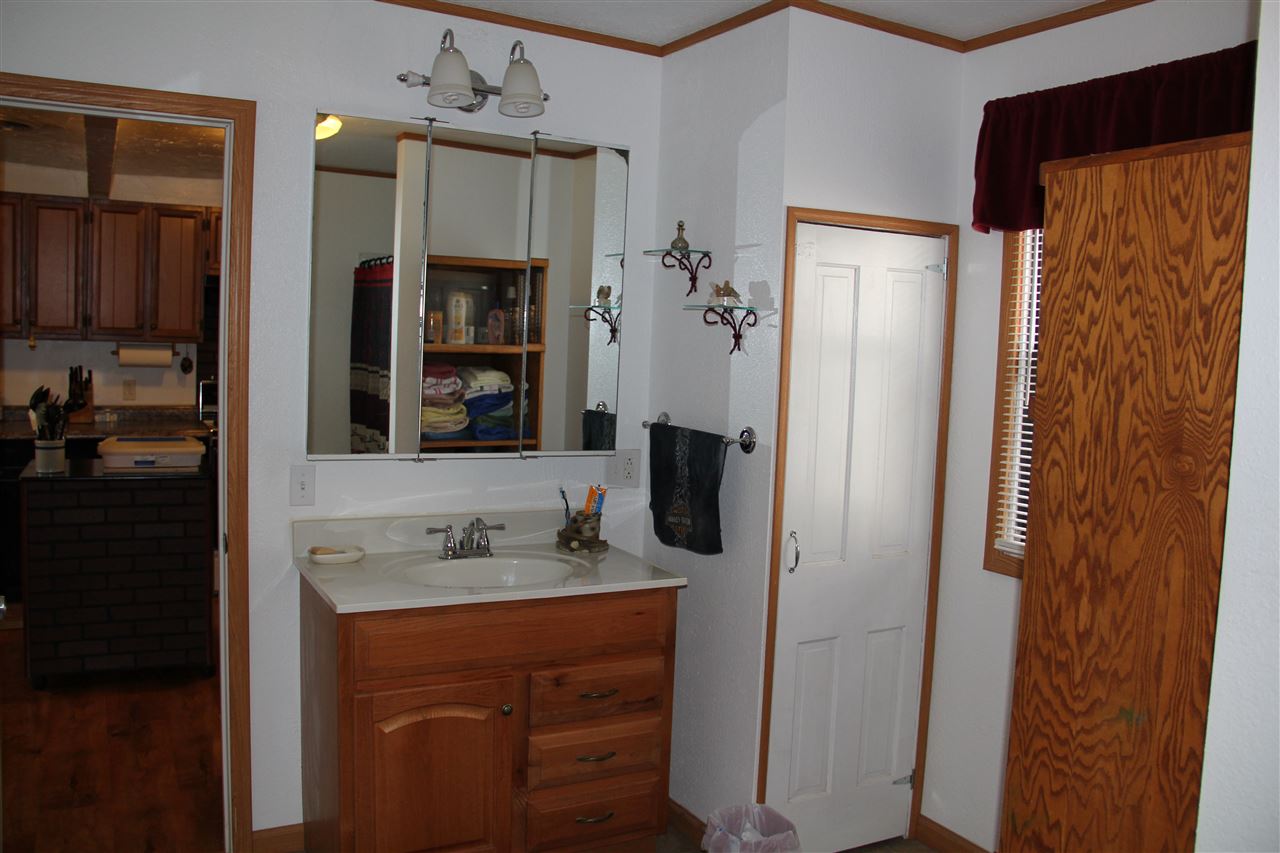 1102 North 9th Street Perry, OK 73077 - Photo 5 of 15 Gallery Image 5