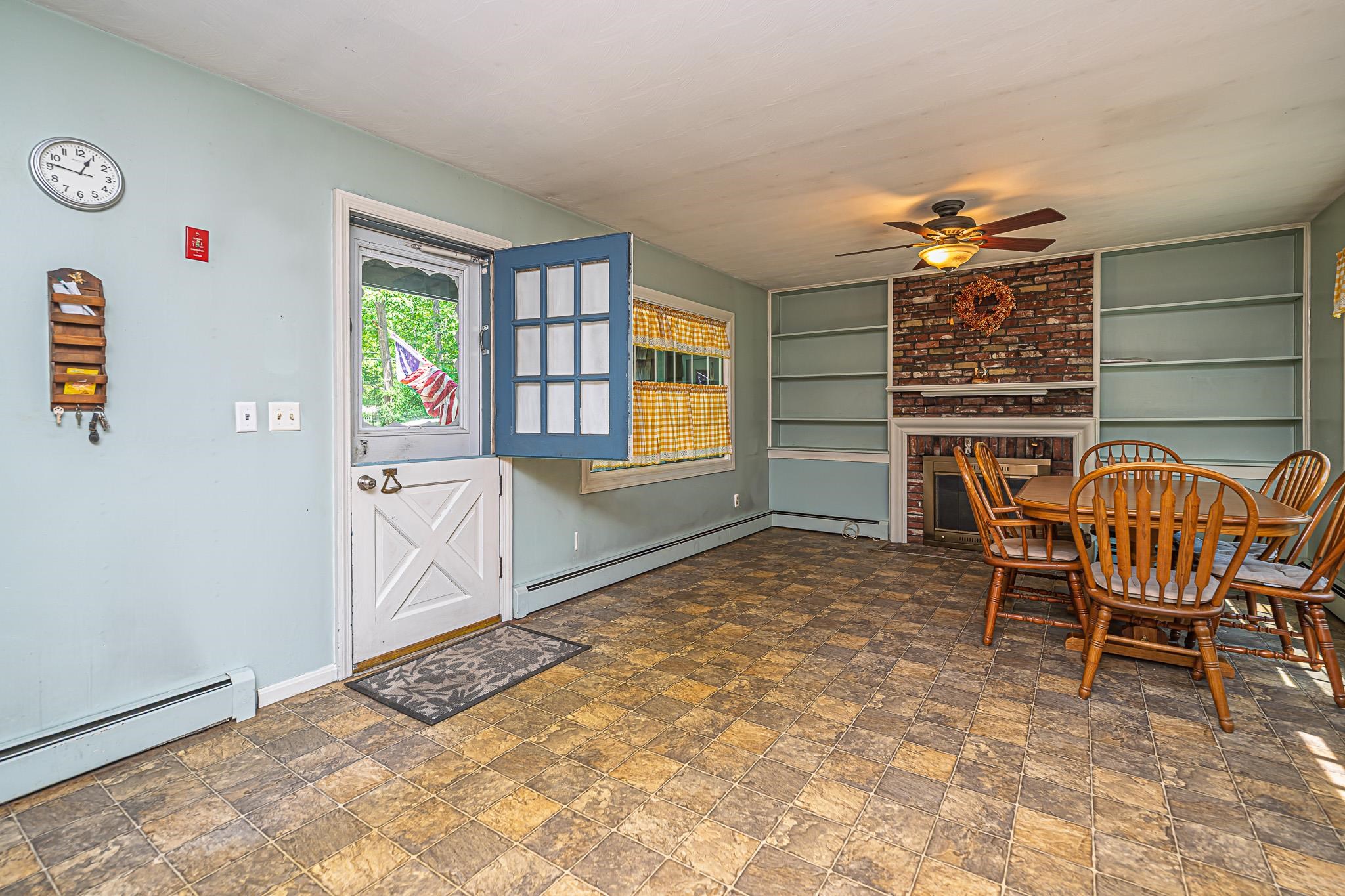 7 Squamscott Road Stratham, NH 03885 - Photo 7 of 46