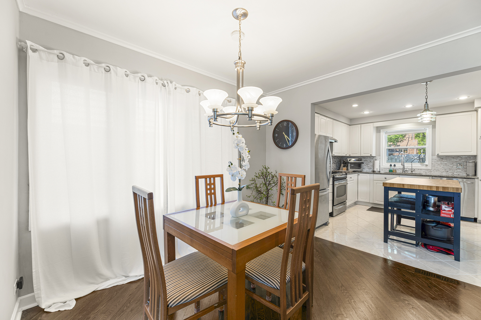 9 North Waverly Place Mount Prospect, IL 60056 - Photo 10 of 32