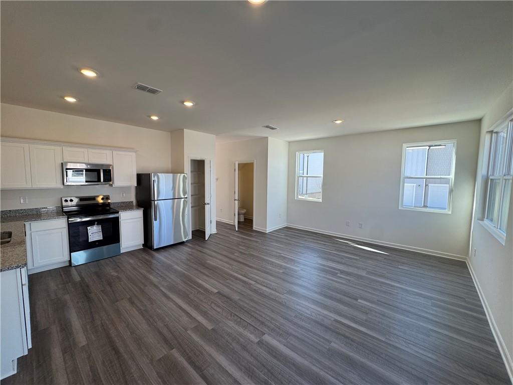 504 Robson Drive Villa Rica, GA 30180 - Photo 4 of 18