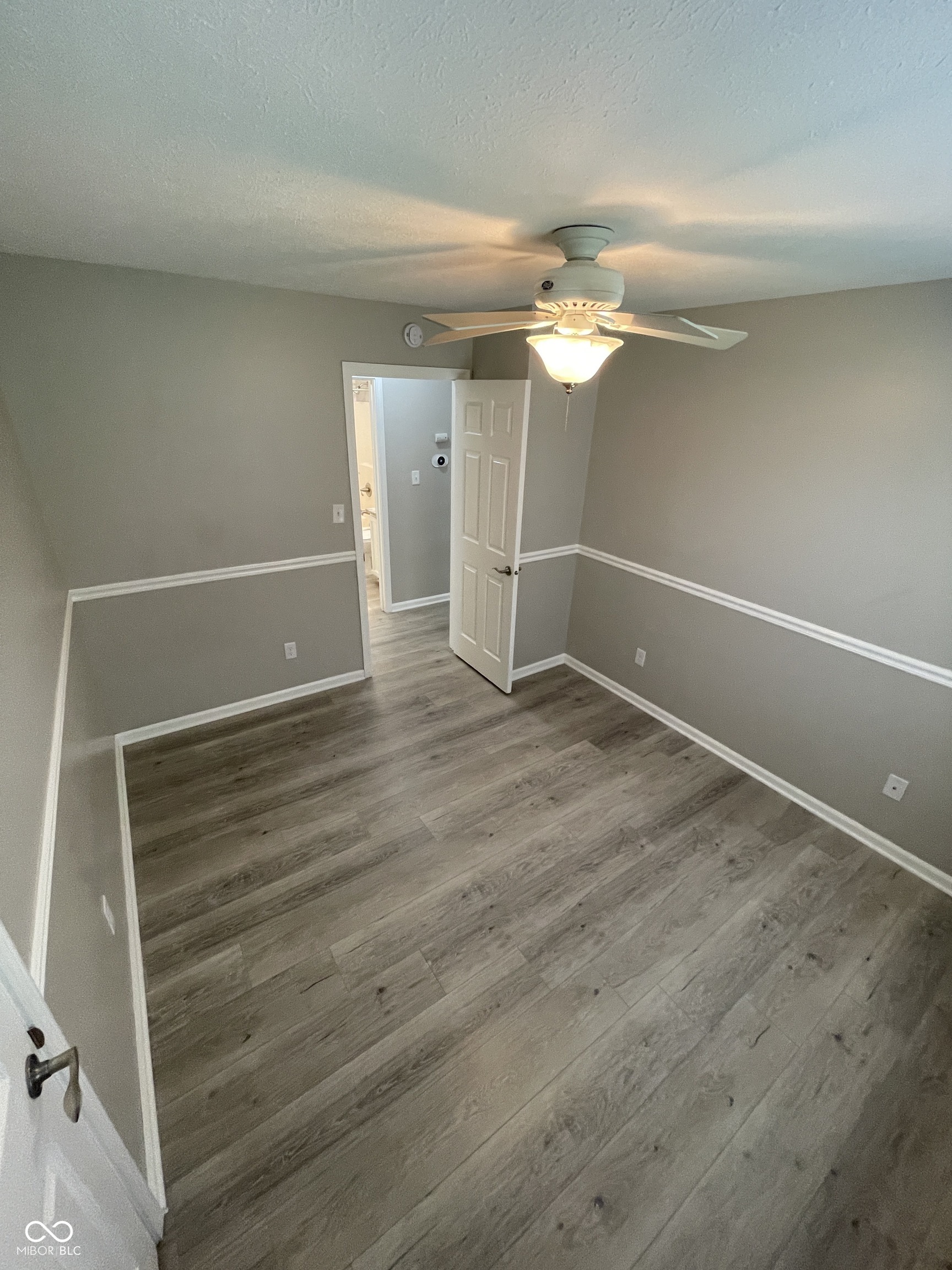 11212 Boston Way Fishers, IN 46038 - Photo 12 of 18