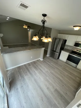 $2,345 | 11212 Boston Way, Fishers, IN 46038
