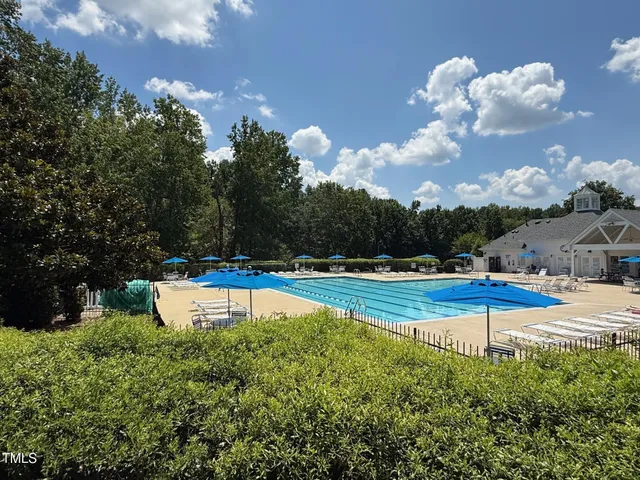 $2,250 | 1905 Castleburg Drive, Apex, NC 27523