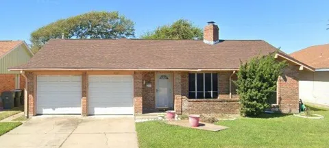 $320,000 | 3221 Pine Street, Galveston, TX 77551