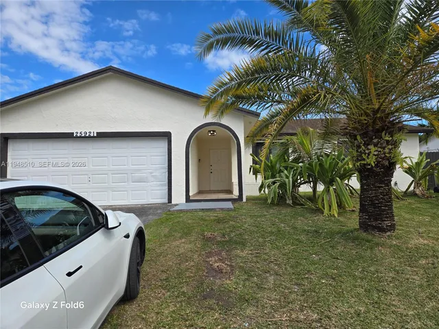 $3,250 | 25921 Southwest 130th Avenue, Homestead, FL 33032