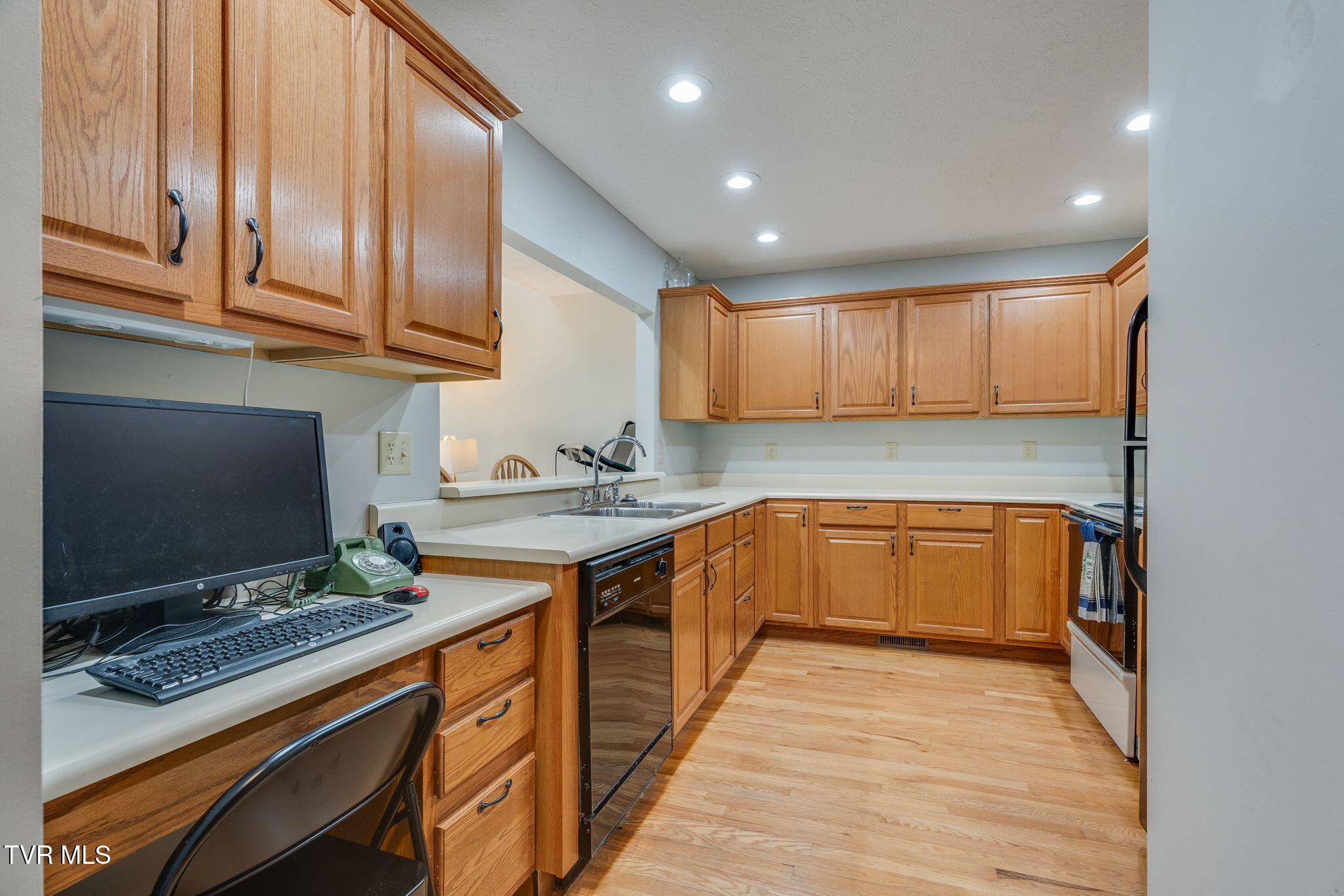 780 Hamilton Road, Unit H6 Blountville, TN 37617 - Photo 14 of 31 arthur10