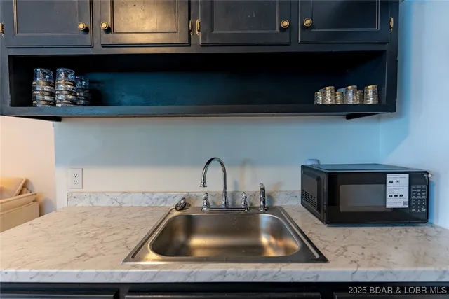 $199,000 | 53 H And A Lane, Roach, MO 65787