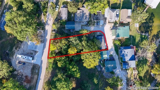 $199,000 | 53 H And A Lane, Roach, MO 65787