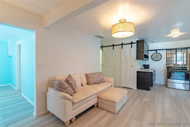 $199,000 | 53 H And A Lane, Roach, MO 65787