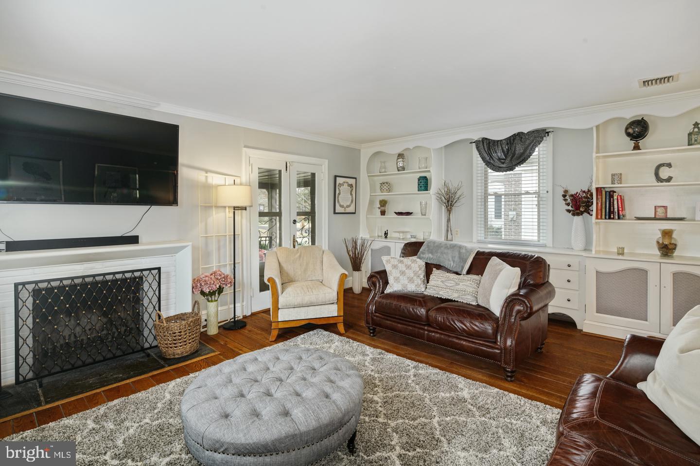 8322 Cedar Road Elkins Park, PA 19027 - Photo 13 of 25