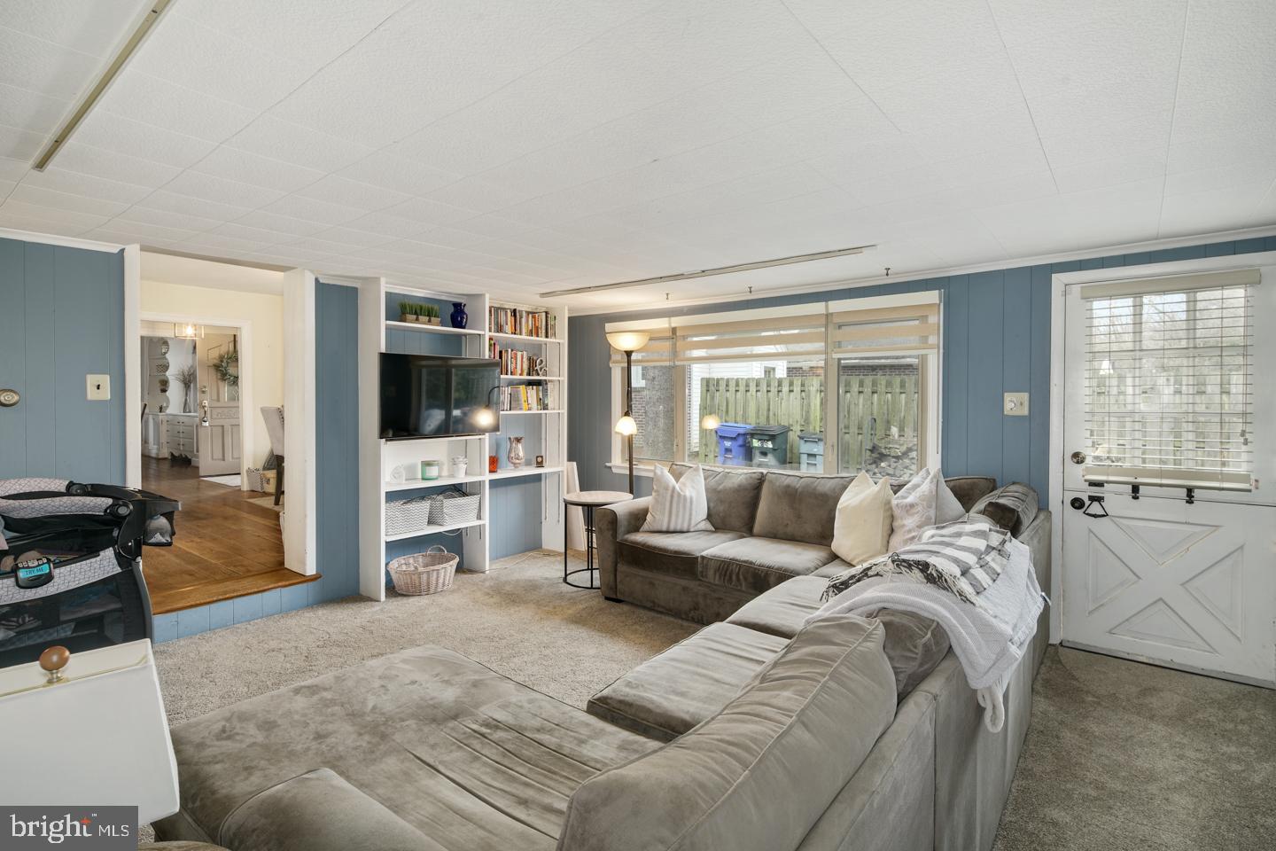 8322 Cedar Road Elkins Park, PA 19027 - Photo 8 of 25