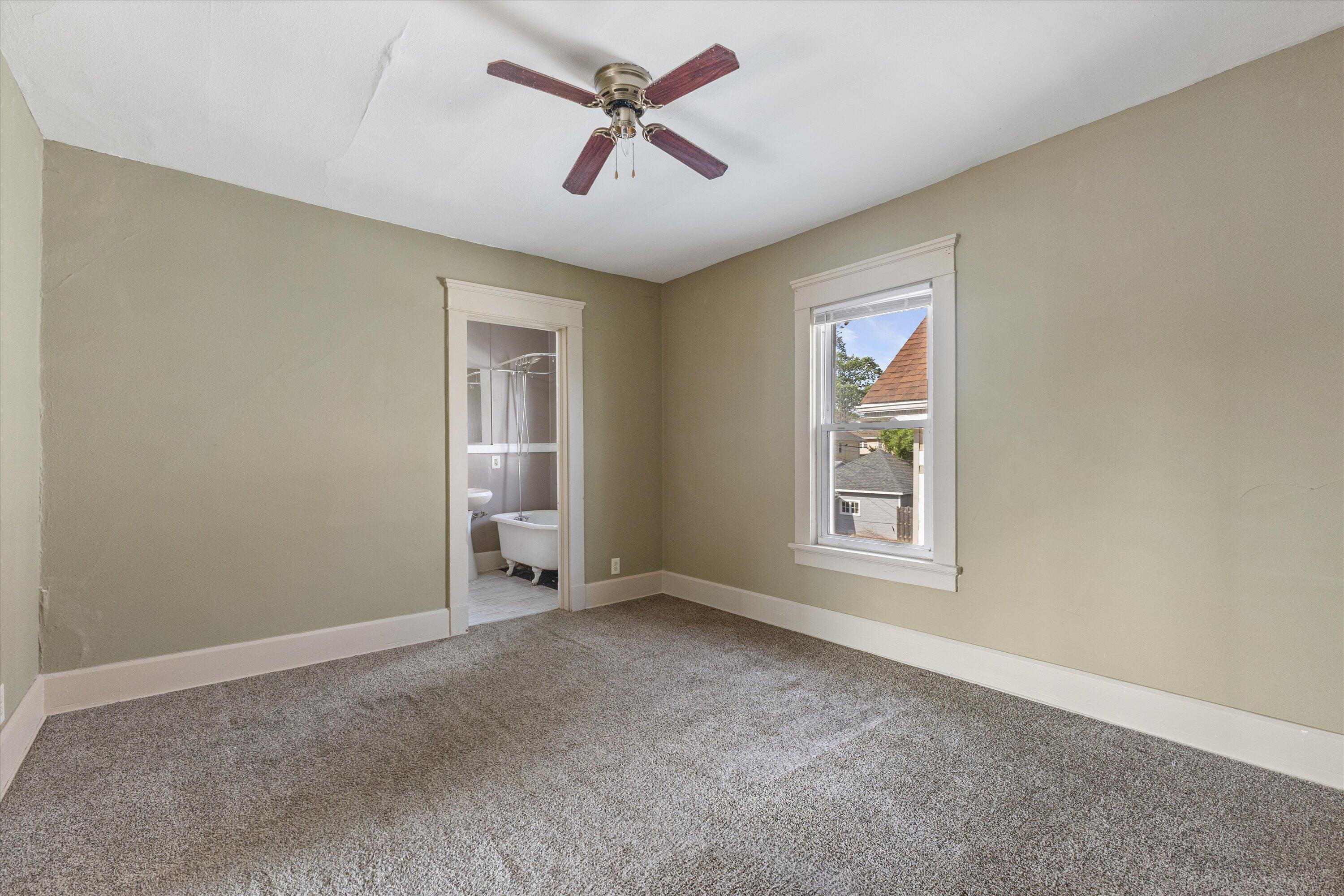 2401 Hansen Avenue Racine, WI 53405 - Photo 8 of 32 07-KCM-126