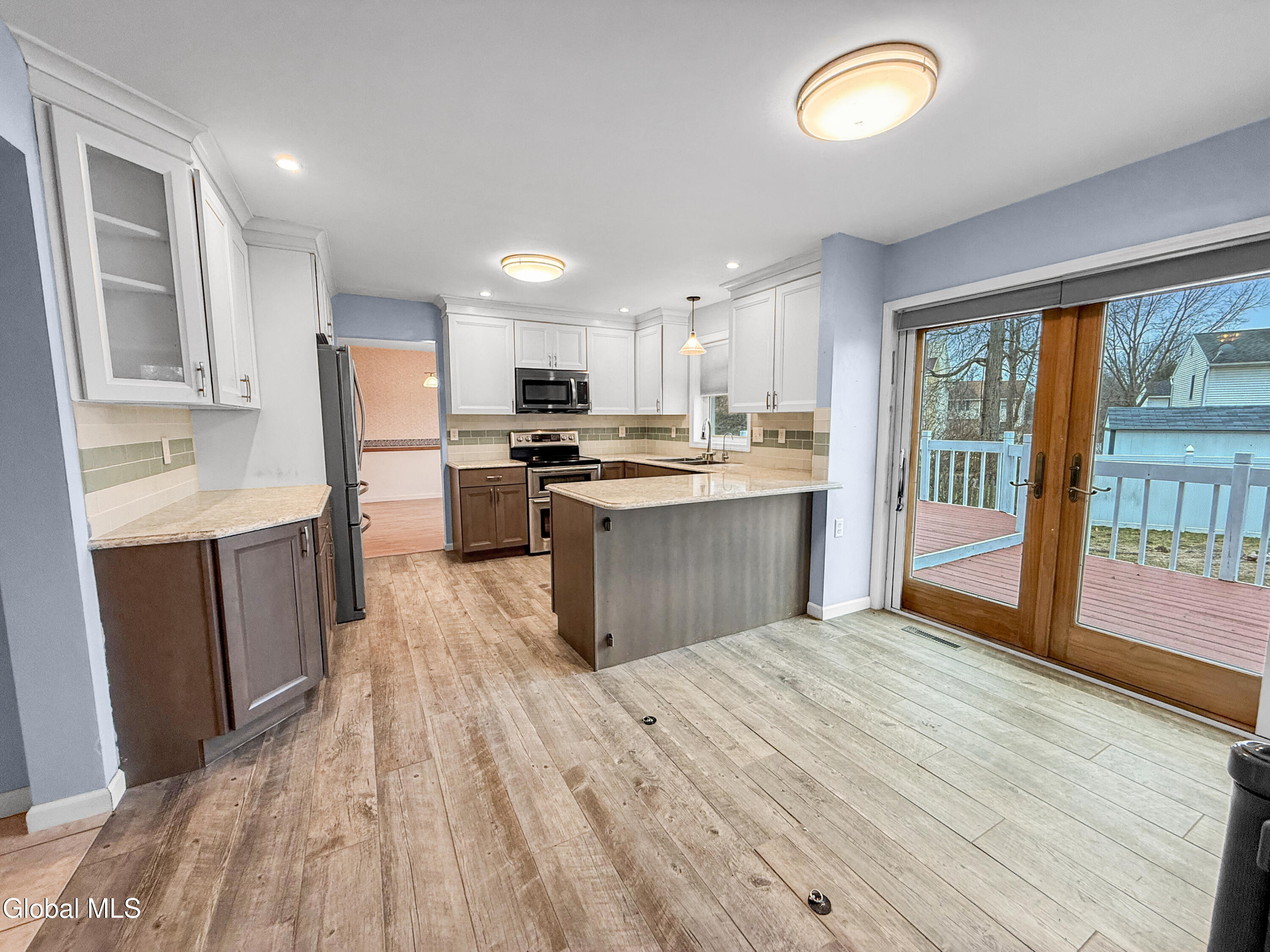 35 Mallard Road Bethlehem, NY 12077 - Photo 13 of 41 IMG_9493