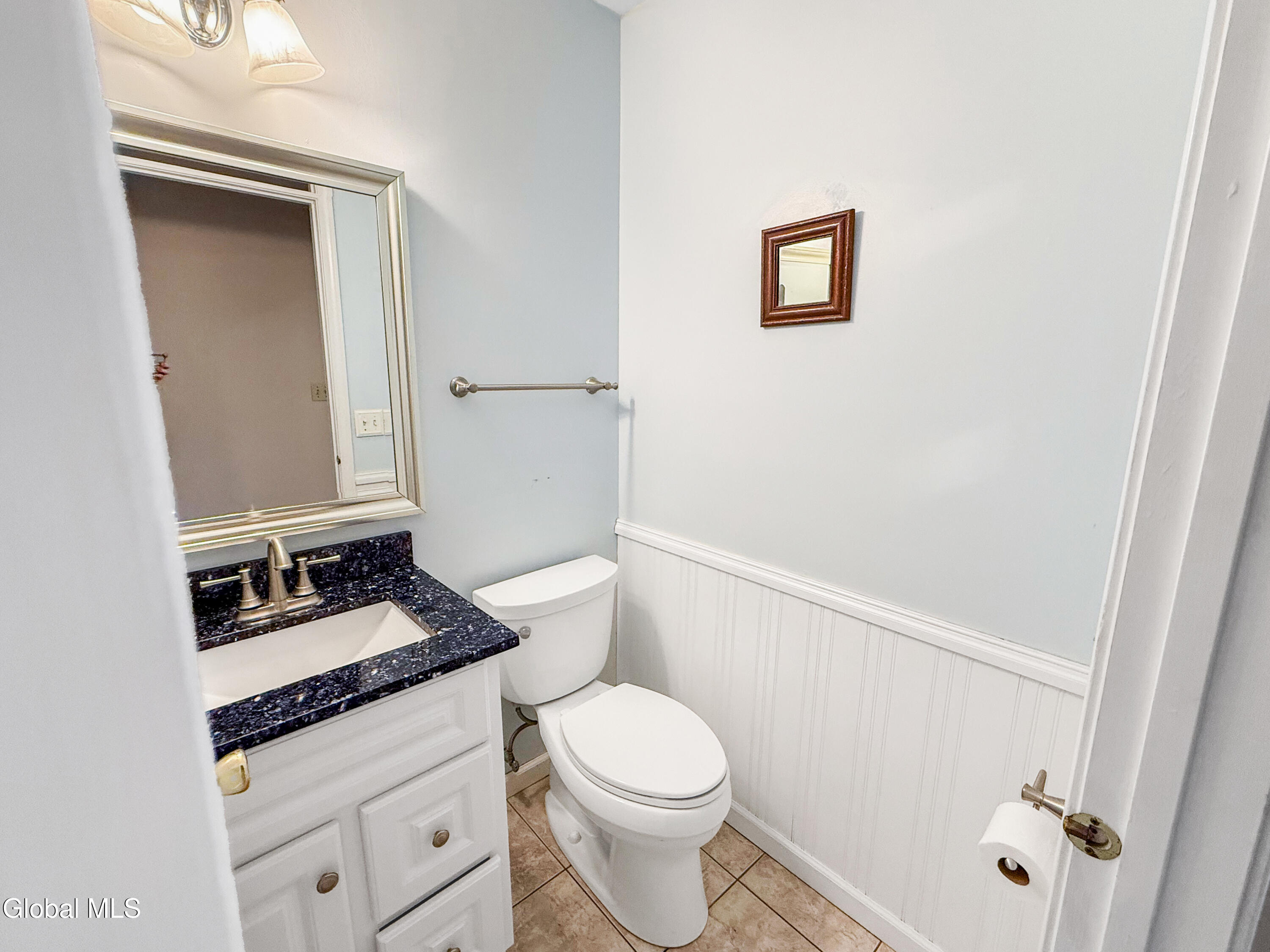 35 Mallard Road Bethlehem, NY 12077 - Photo 18 of 41 IMG_9470